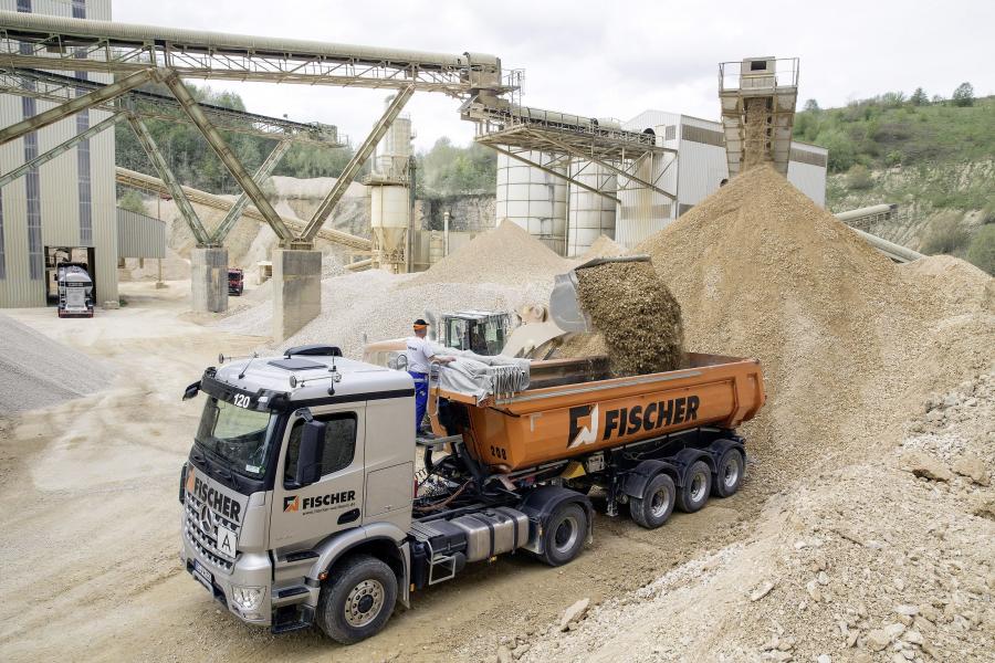  Mercedes-Benz Arocs 1848 LS HAD 2015 года  (фото 12 из 21)